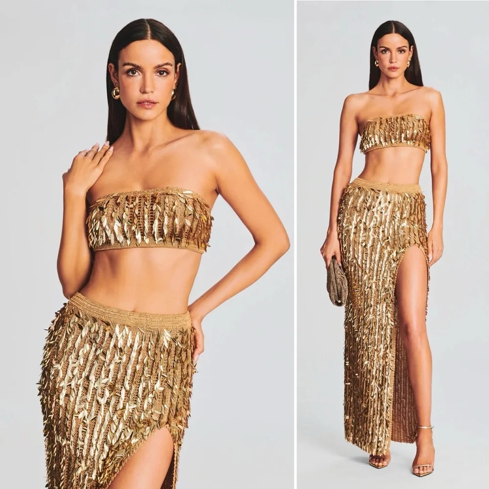 RETROFETE Lotus Feather Sequin Top Gold Embellished Crop Tube Size Med/Large NEW